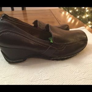 NWOT i ❤️ Comfort Leather Shoes FIRM